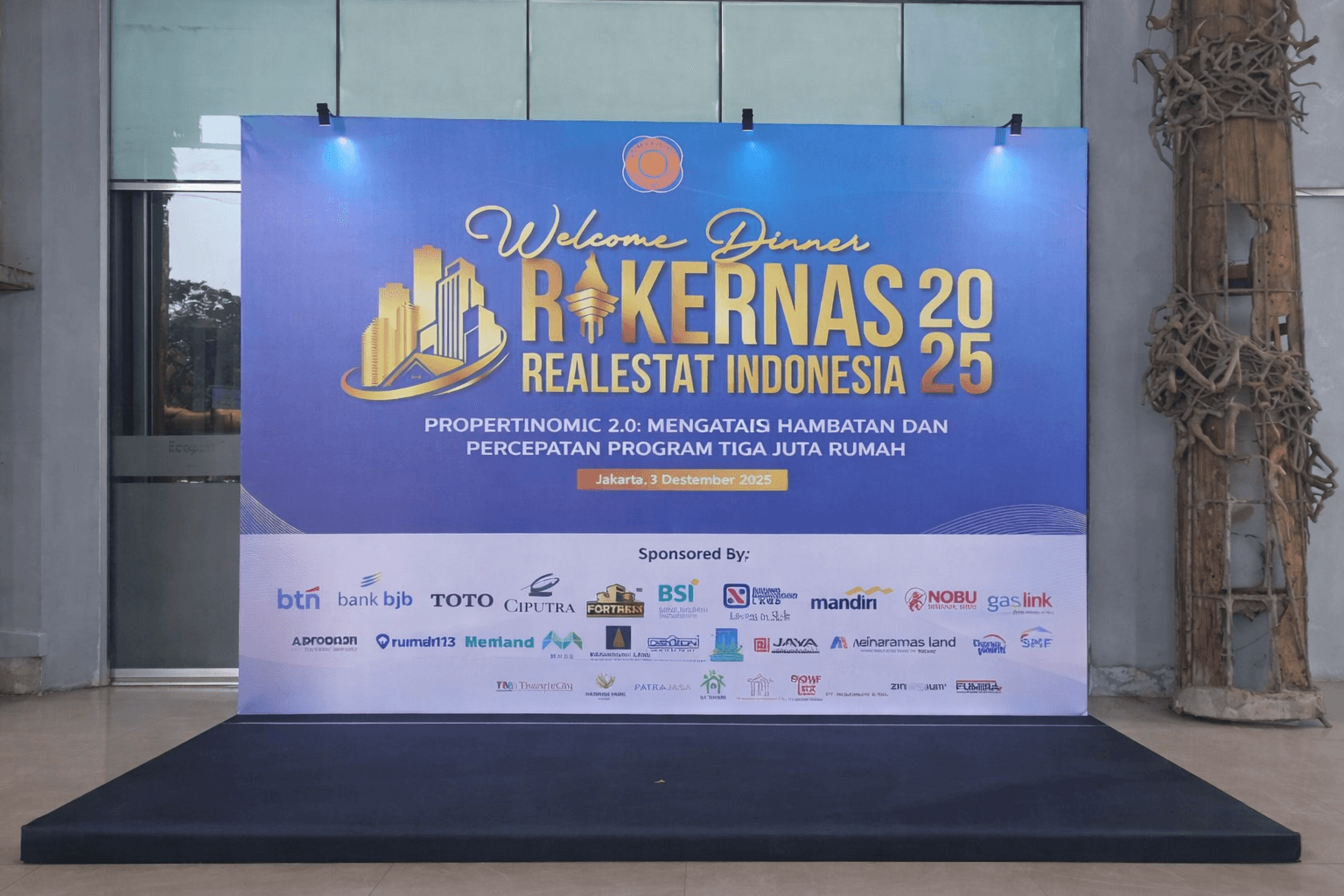 Steel frame backdrop project 1